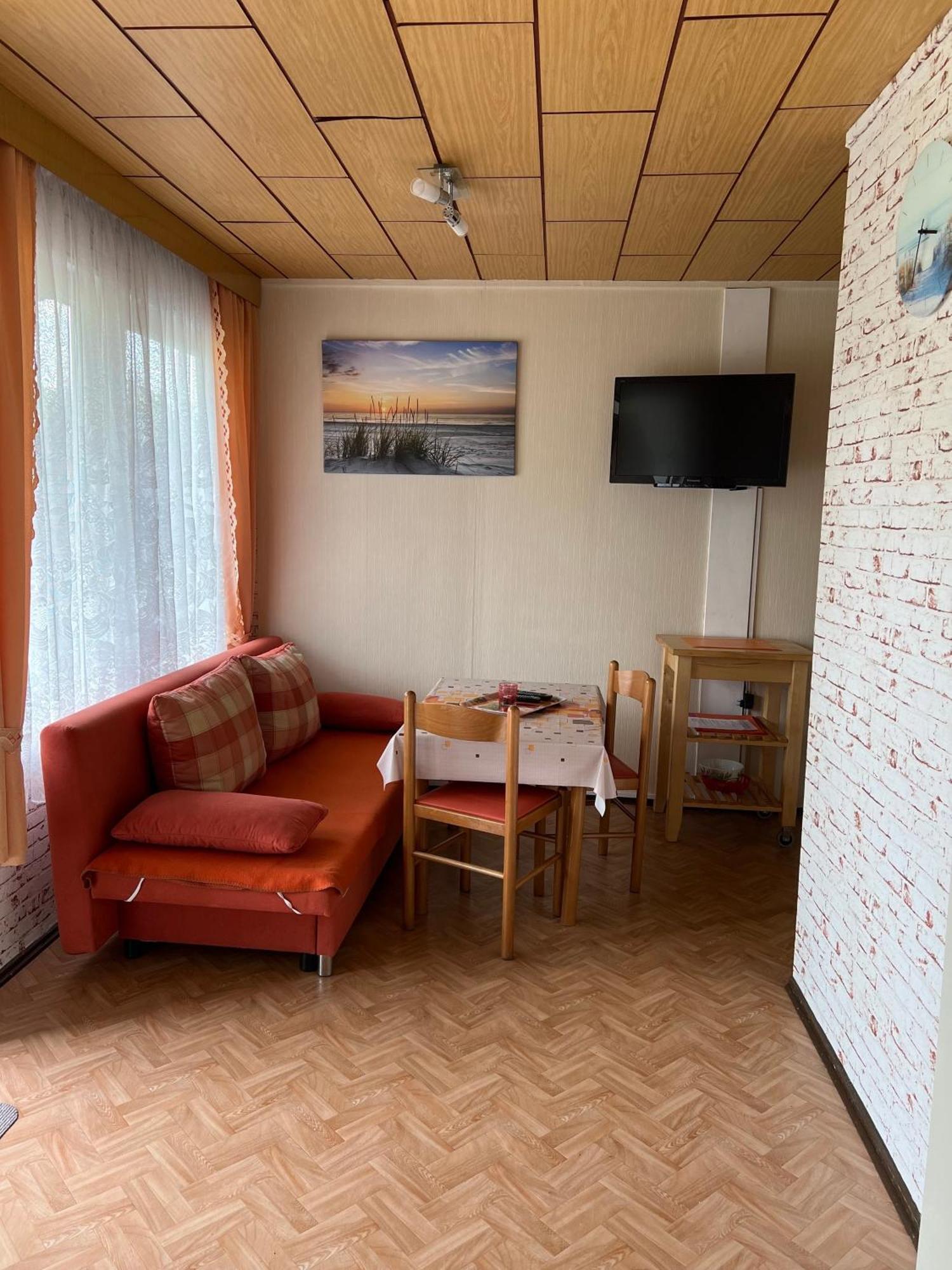 Ferien-Bungalow Im Seebad Ueckermuendeot Bellin Zewnętrze zdjęcie